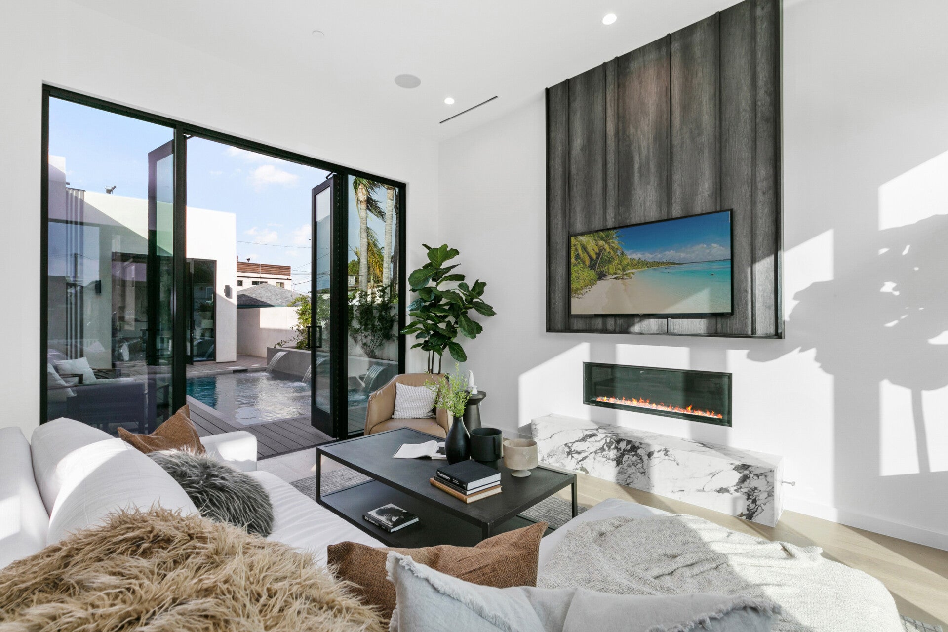 Living room at 215 Lincoln Avenue opening to the garden