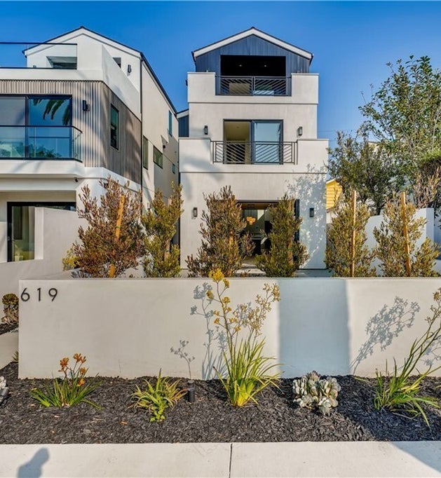 619 7th Street · Exterior — 617 & 619 7th Street